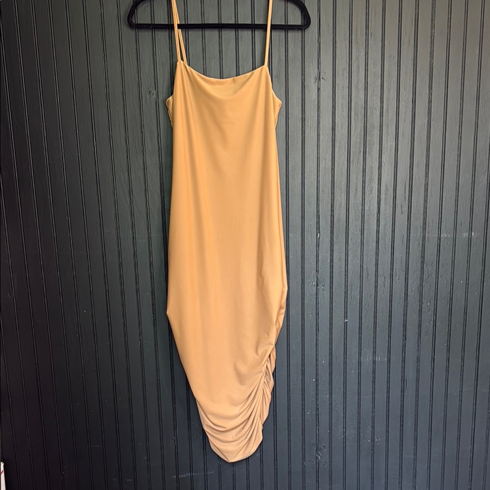 Superdown Tan Ruched Midi Slip Dress